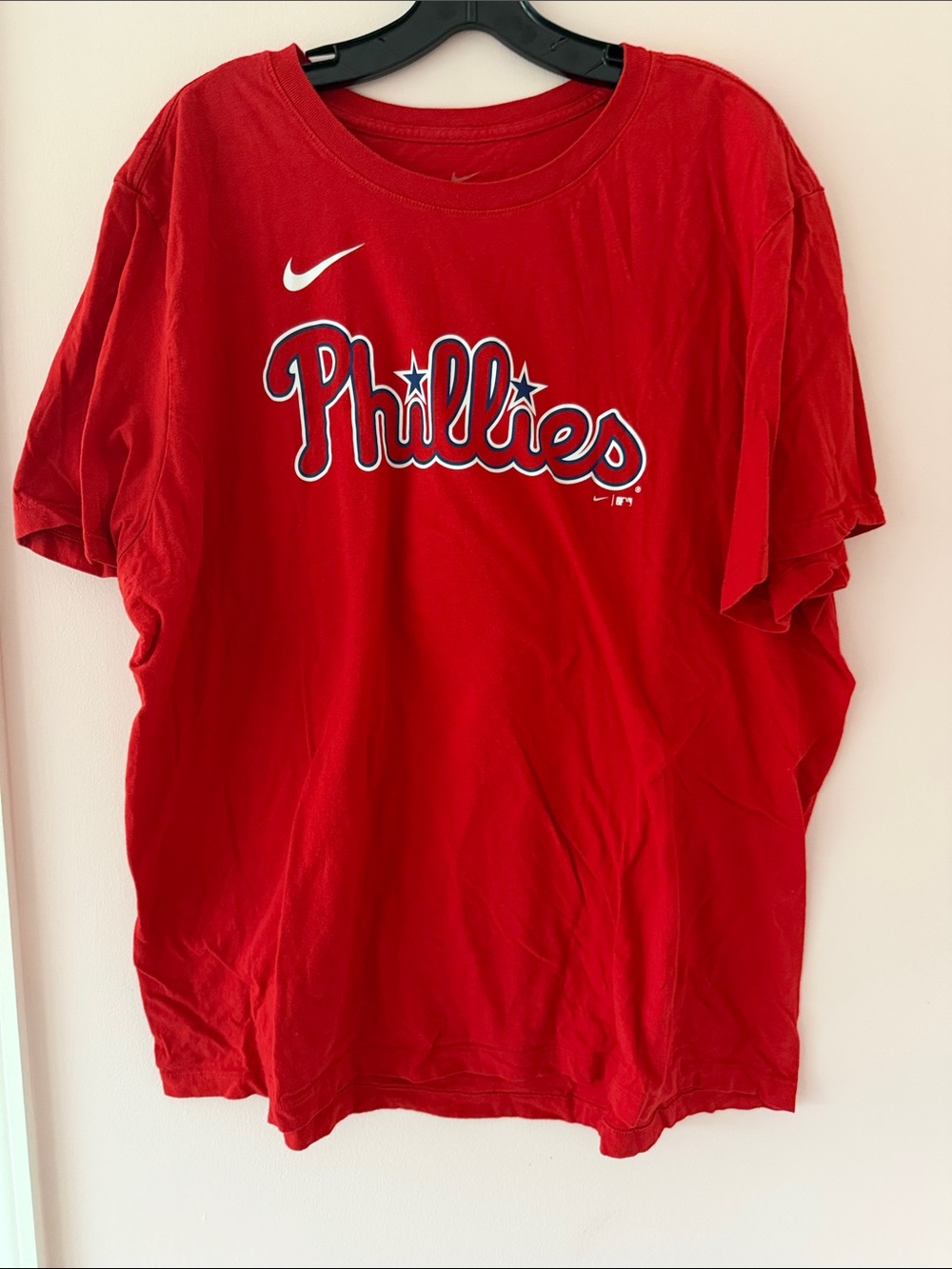 Nike Red Phillies Logo T-Shirt